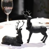 AOMOONOA Black Christmas Reindeer Figurines, 2Pcs Small Reindeer Christmas Decoration Indoor, Tabletop Reindeers Statue Christmas Decor, Resin Deer Figurine Decorations for Home
