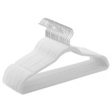 SONGMICS Grucce Appendiabiti in Velluto, 20 Pezzi, Salvaspazio e Antiscivolo, Gancio Girevole a 360°, Spesso 0,6 cm, Largo 41,5 cm, Cappotti Pantaloni, Bianco Nuvola e Argento CRF026W20