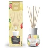 Yankee Candle Signature Diffusore a bastoncini | Limonata ghiacciata con frutti rossi | 100 ml | Fino a 10 settimane di fragranza | Confezione riciclabile | Un regalo perfetto per una donna
