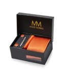 Massi Morino Cravatta Arancione e Fazzoletto da Uomo con Gemelli e Fermacravatta, Parure Set | Accessori Sposa | Cravatta Elegante con Confezione Regalo