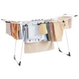 SONGMICS LLR518W01 – Stendibiancheria metale, 56,5 x 173 x 96,5 cm, con supporto per calze, per vestiti e asciugamani