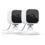 Blink Mini – Videocamera di sicurezza intelligente per interni, plug-in, video HD 1080p, rilevazione di movimento, audio bidirezionale, config. semplice, compatibile con Alexa | 2 videocamere (Bianco)
