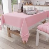 PETTI Artigiani Italiani – Tovaglia, Tovaglia da Tavola, Tovaglia Cucina Rettangolare con Pizzo Sangallo e Fiocchi, Tovaglia Copritavolo Tinta Unita in Cotone, X12 Posti (140×240 cm) Rosa
