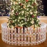 Soaoo 36 Pcs Christmas Tree Gate Christmas Tree Fences Decoration Candy Cane Picket Fence Cat Proof Indoor Garden Decoration Fence for Holiday Party Home Decor(Multicolor,Gingerbread House Style)