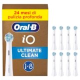 Oral-B Testine di Ricambio iO Series Ultimate Clean Bianche per Spazzolino Elettrico, 8 Testine Rotonde Autentiche, con setole CrissCross per rimuovere la placca