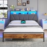 Brinlawb Letto Imbottito 120×200 cm, Struttura letto con Luce LED e Stazione di Ricarica (2 Prese CA 2 Porte USB) Struttura letto con piattaforma in metallo, Facile da montare, Moderno, Nero e Grigio